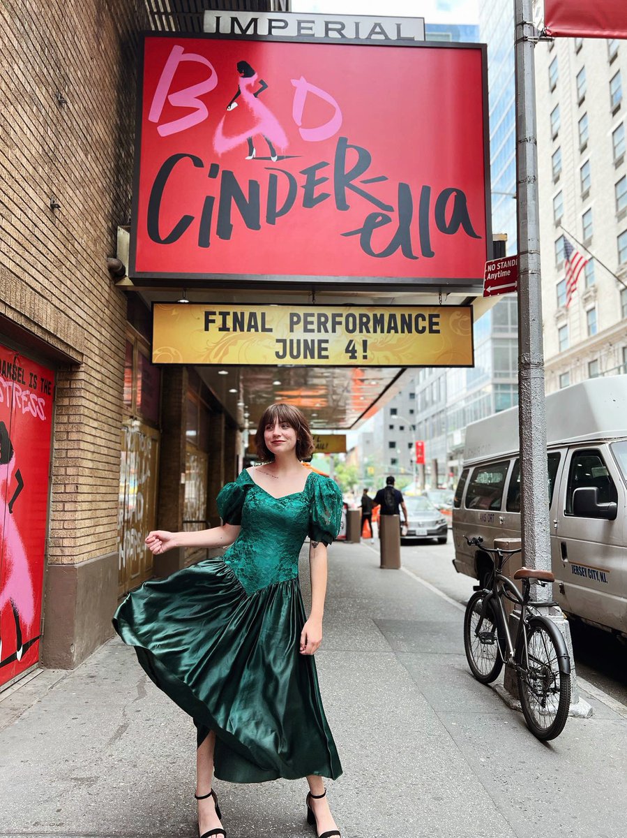 It’s giving stepmother vibes <a href="/badcinderella/">Bad Cinderella on Broadway</a> <a href="/CaroleeCarmello/">Carolee Carmello</a> if I just don’t leave y’all can’t close right🥺😭