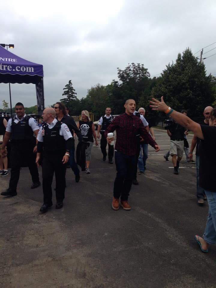 SOAMediaAddicts's tweet photo. Hey everyone please join me in wishing @Theorossi a very happy birthday. ❤️🎉🥰 and tweet me your favourite pic with Theo! Let’s flood the timeline with great memories! I’ll go first 🥳 #Juice #SaveJuice #SOA #SOAFX #SonsOfAnarchy #BehindTheScenesGene #ReaperReviews #SAMFAM https://t.co/fXCIYeYpvu