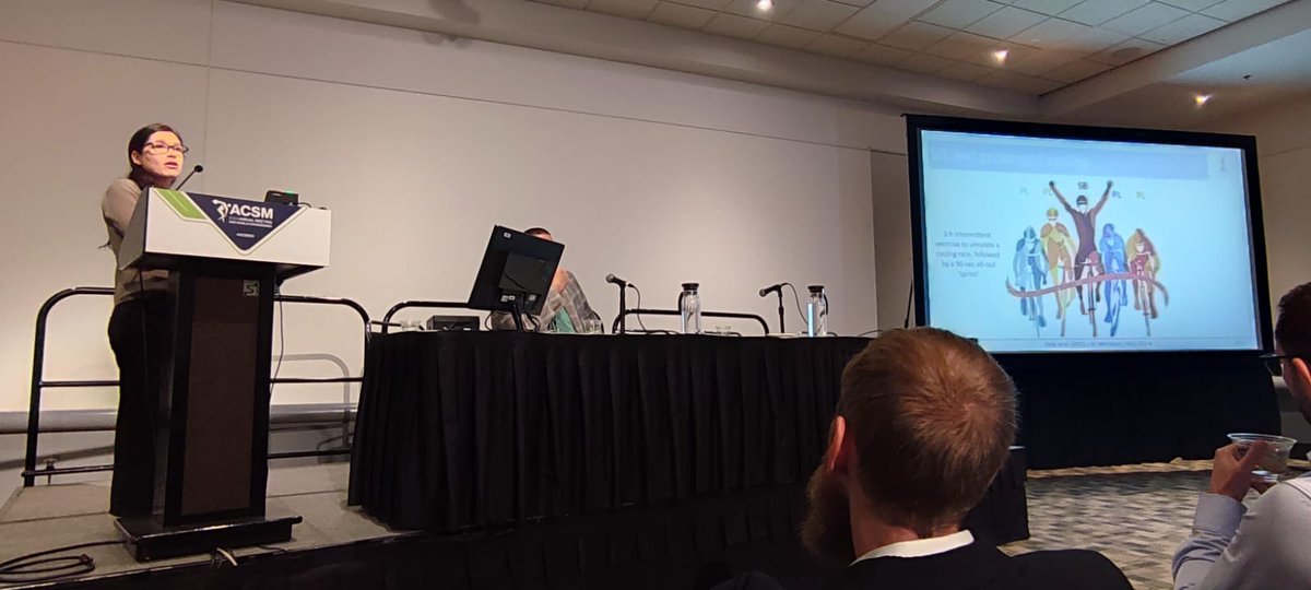 Bicycle_Bryan's tweet photo. So proud of @luanaindaia and her presentation @ACSMNews 👏 Luca stole the show in mine. Felt like ~100 people in our session, chuffed with that! And sat alongside other fantastic researchers @Artioli_Gui @ameliajcarr Jay Hoffman suggests I'm doing something right https://t.co/gTFifrrm3V