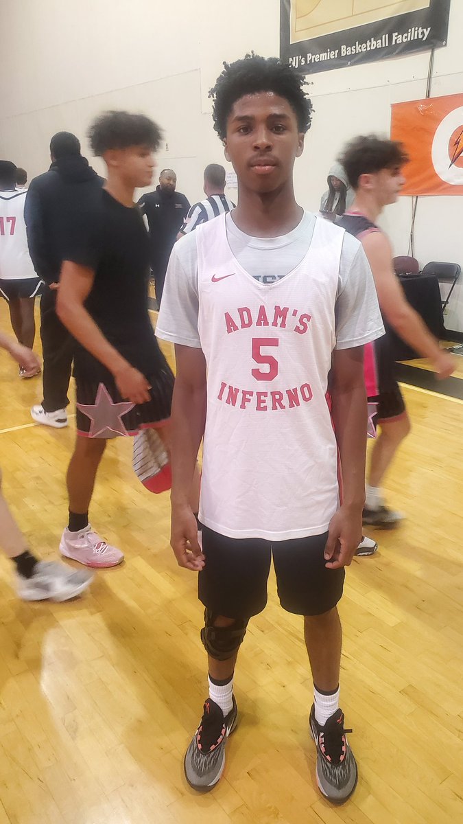 In 16s SJ Titans top Mid Jersey Magic 45-35. Jaylen Washington 18.