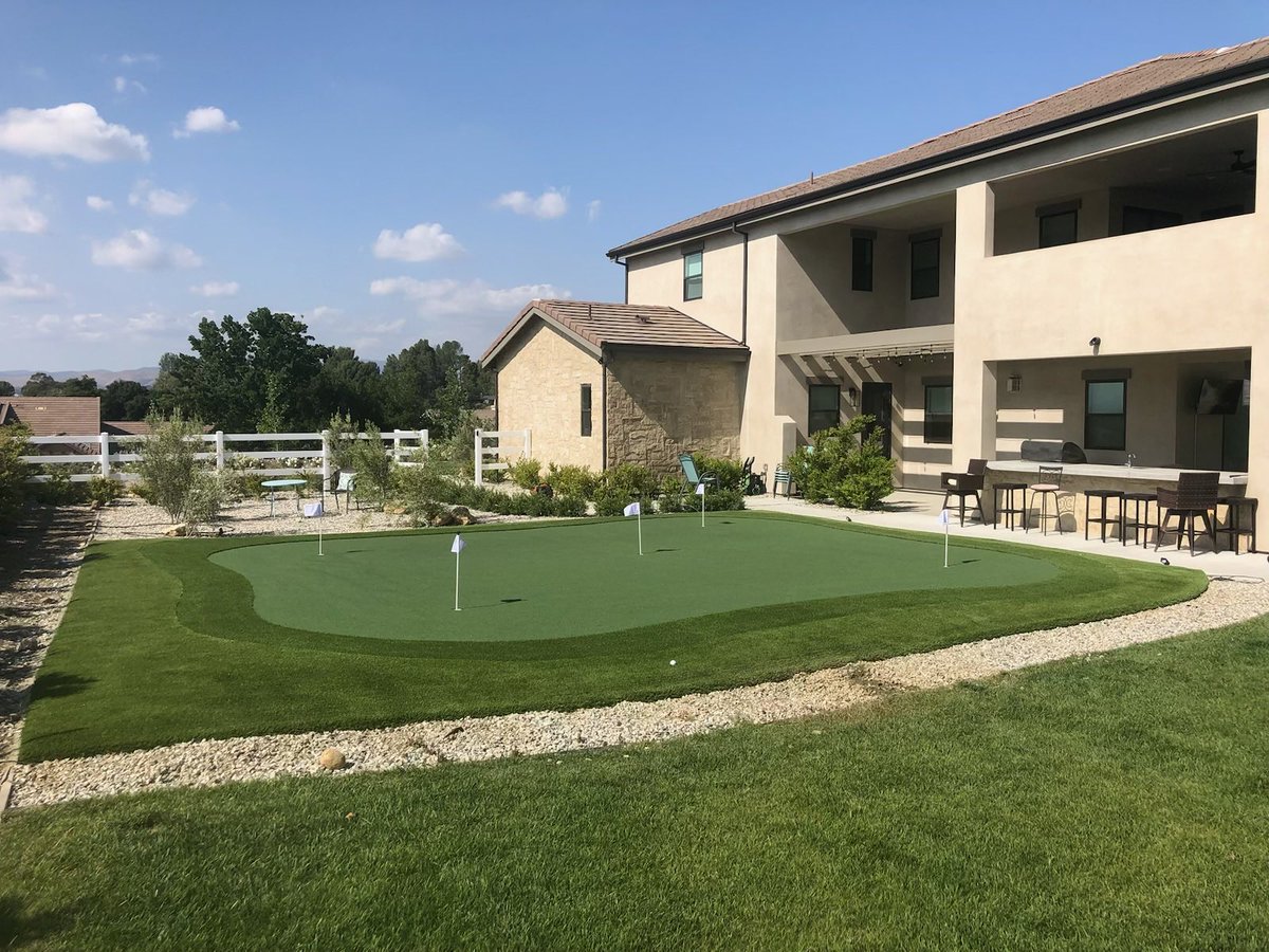 TurfCourts's tweet image. We can custom design your putting green!