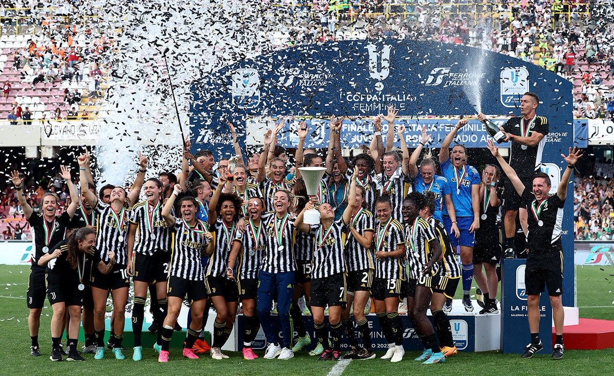 ✌🥇🏆🇮🇹
#Finoallafine #JuventusWomen