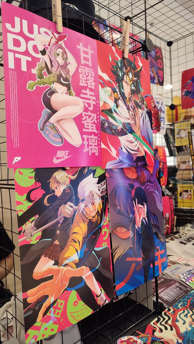 Mine and wamza's art shining side by side. ♥️