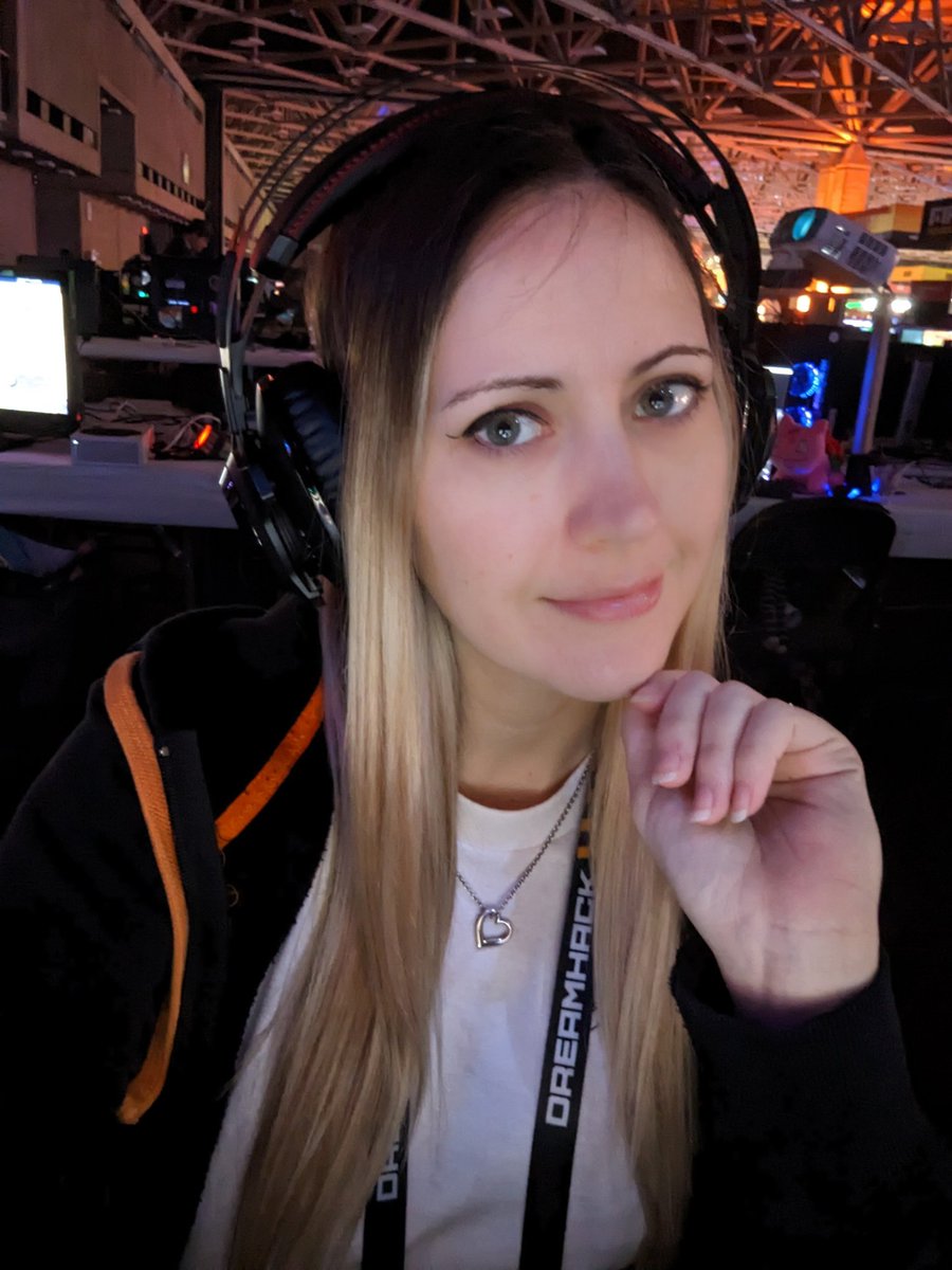 We gonna do a surprise stream at 1pm CST. See if we can finish Superliminal. 🧡 #dhdallas