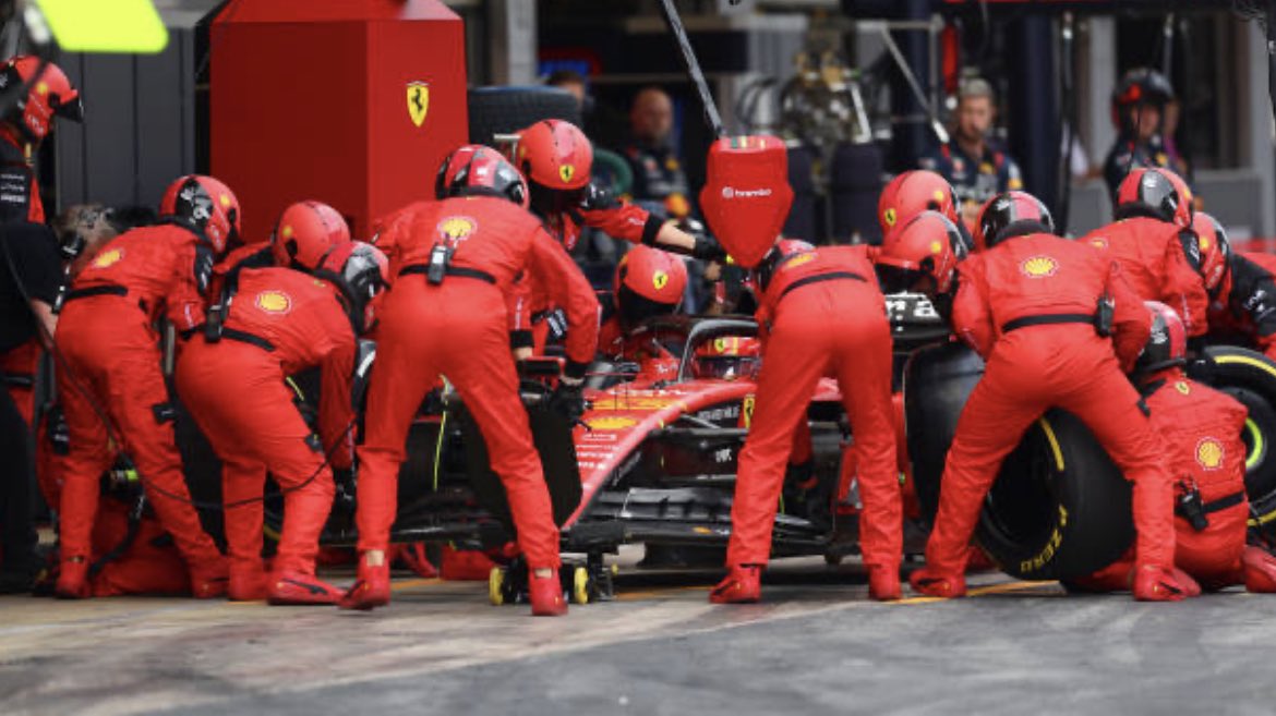RobertoF1 on Twitter: "Trova le differenze 🇳🇱Verstappen: “Non mi sento