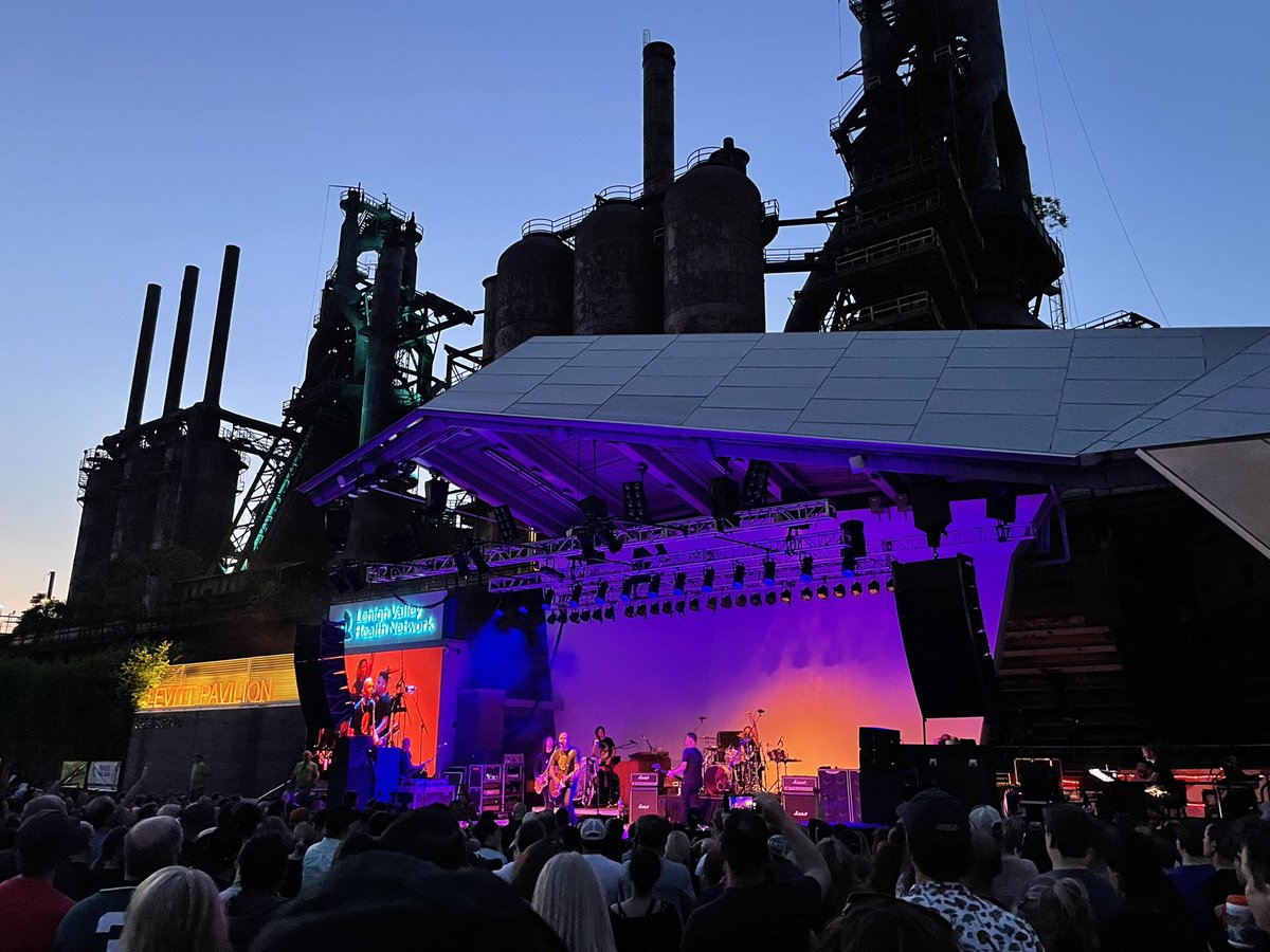 Your Next Favorite Band tweet media