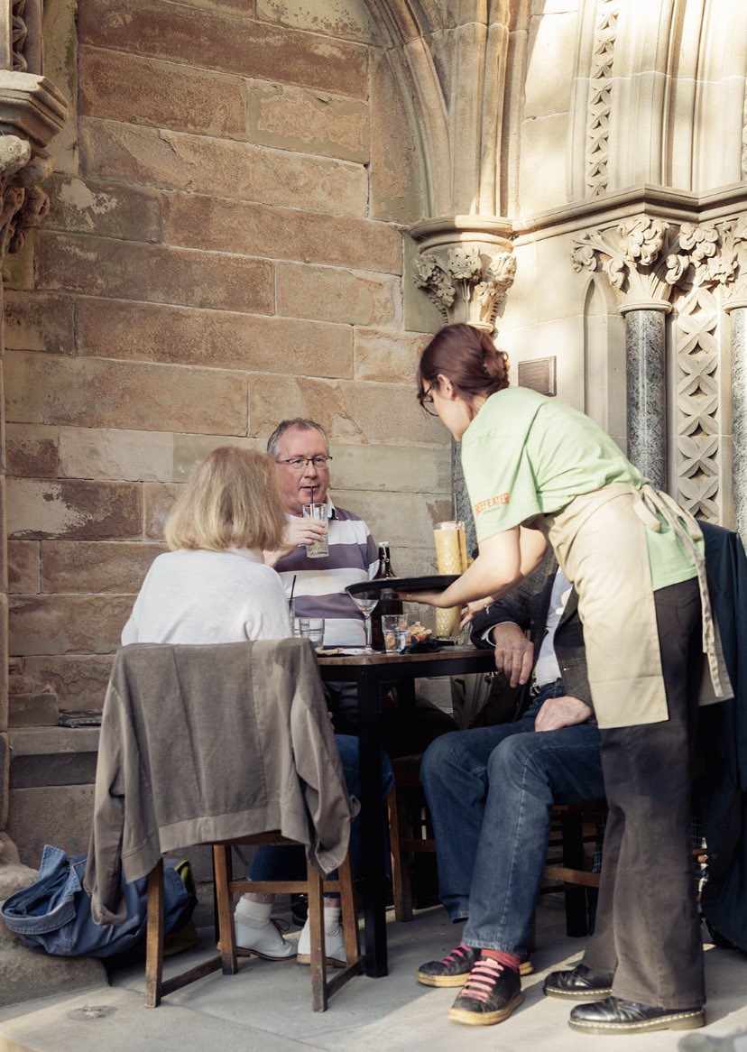 It’s another sunny one! Want a sunny spot in the west end? Look no further, Secession has you covered! Serving cocktails, beer and coffees.

#follow to discover more!