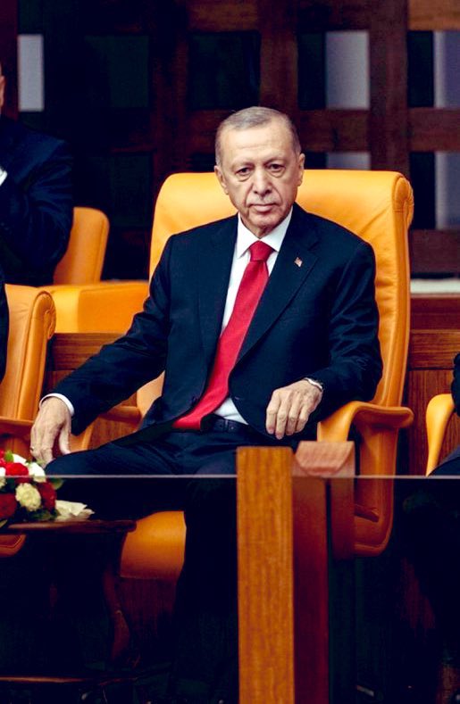 Yoruma 🇹🇷 bırakan bütün Cumhur ittifakını destekleyen dostları takibe alıyoruz
Hayde 🇹🇷✋