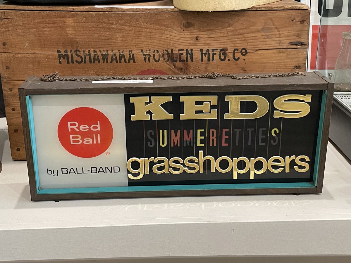 Round the Bend Now and Then Podcast tweet media