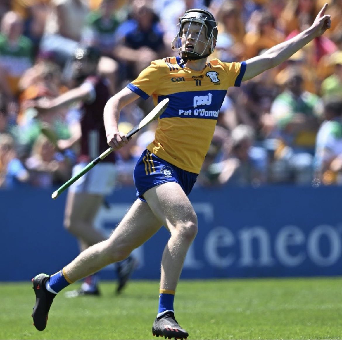 OurGameHQ's tweet image. 2021- Clare suffer a 6-28 to 0-6 defeat to Cork in the Munster minor hurling championship 

2023- All-Ireland minor hurling champions 

What a turnaround 👏🏻👏🏻