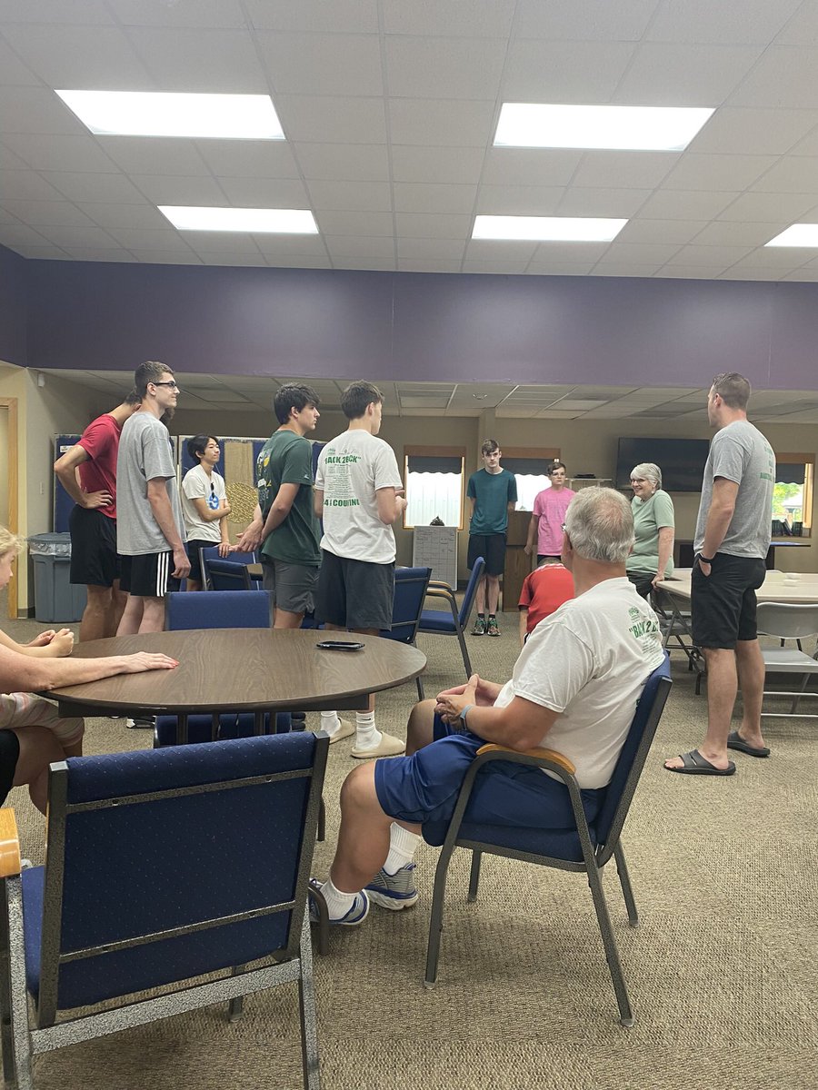 Had a great time with my fellow Vikings making dinner for New Creations Men’s Shelter and hearing how to help give back to our community tonight.