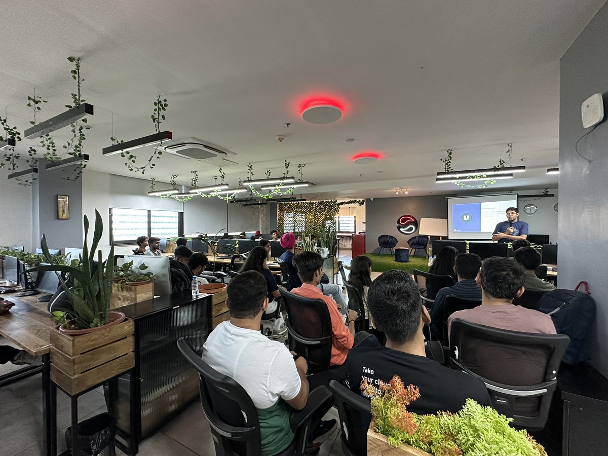 hackthisfall's tweet image. Next up our attendees got to know more about @getunleash and the feature management solution!! 💜

#HTFIndore #HackThisFall #HTFMeetups ✨