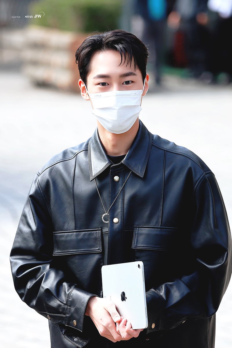 201007 
#이재욱 #LEEJAEWOOK #재욱