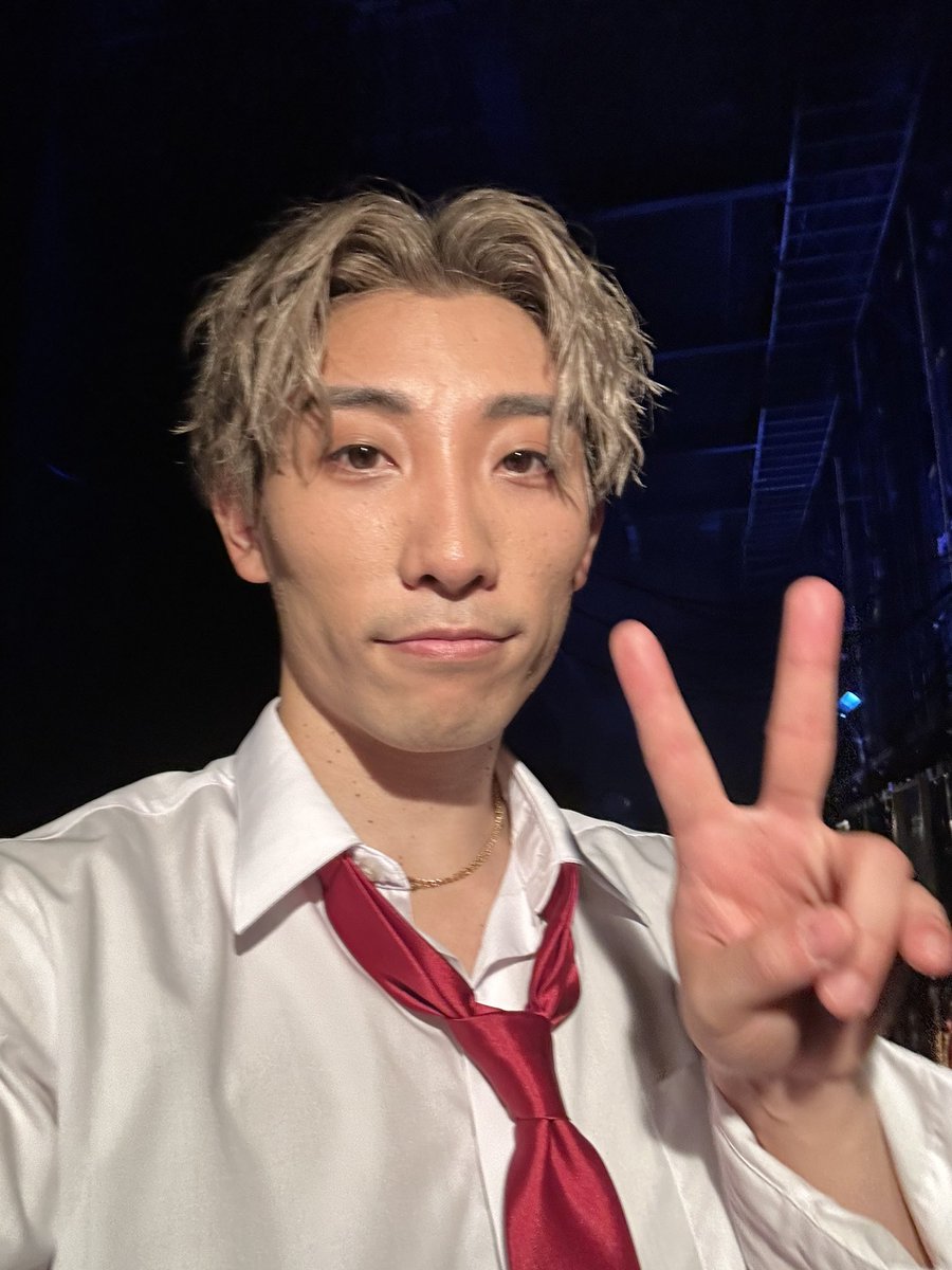 aoi_ganmi's tweet image. #2STEP
無事に千秋楽が終わり
東京、大阪合わせて10公演完走しました！！

@Yuuki_GANMI と共に作った
宝塚OGオリジナルソング
『New World』

そして、シンクロパート
@ayaoka_staff さんのソロ
＠kio_kanade さんのソロ

を振付させて頂きました！

本当に楽しかった！
ありがとうございました！