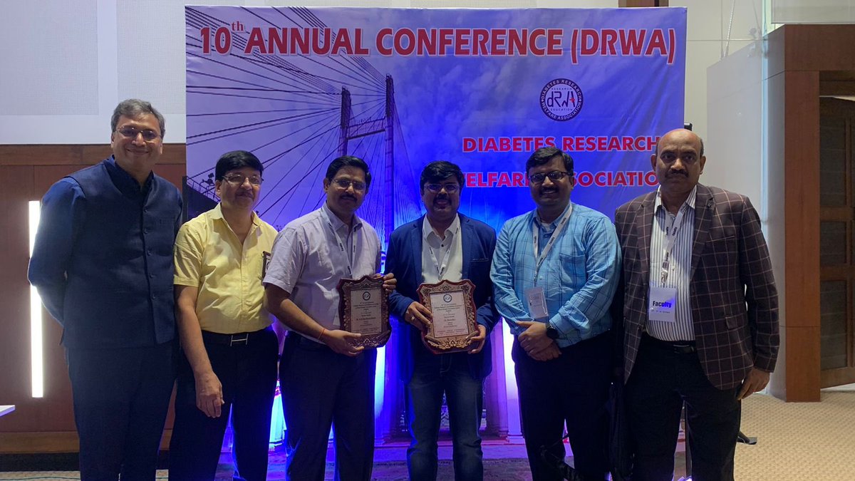 dramitaol's tweet photo. "Just delivered a lecture at Bishwa Bangla Convention Centre in Kolkata on improving patient health during the climate crisis. Together, let's tackle climate challenges for better healthcare. #ClimateHealth #ACPIndiaChapter
@acpindia1 @Rssdi_official @Dtech_official https://t.co/qcgyKTtB3S