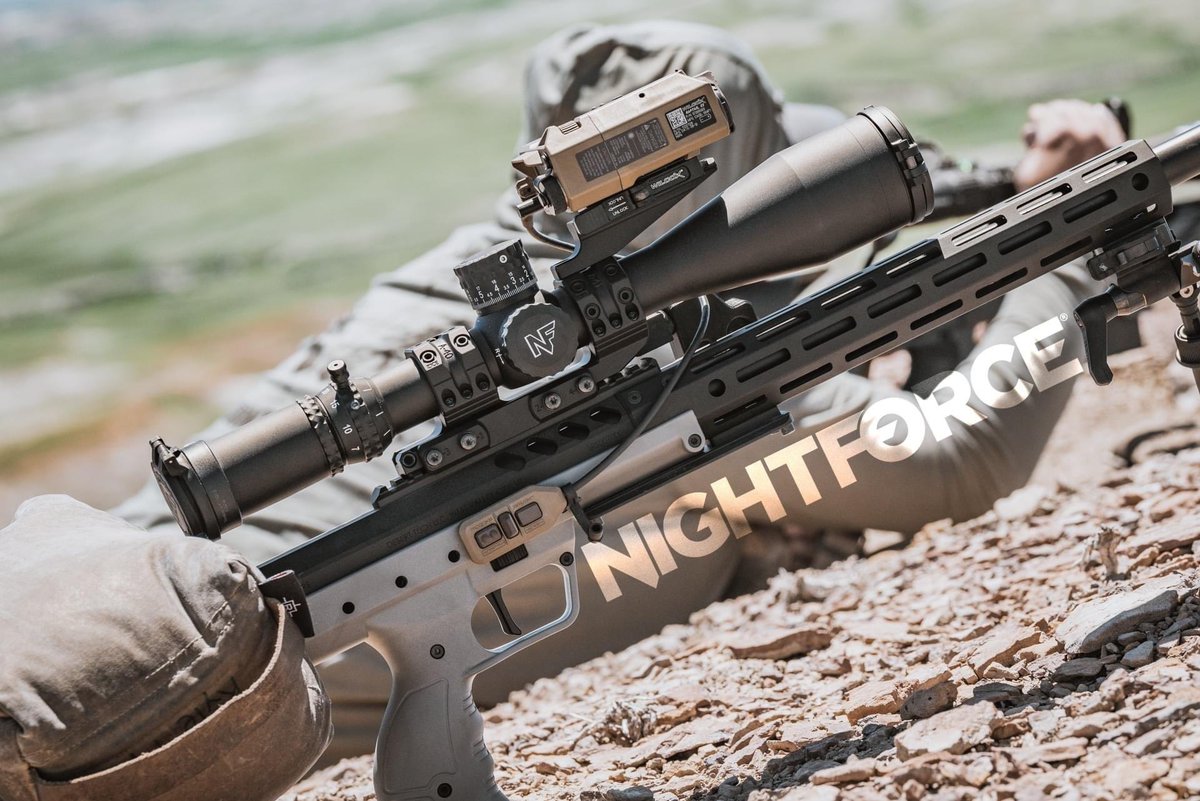 DeserttechHQ's tweet image. A sexy picture from the @nightforceelrsteelchallenge The SRS A2 also shows up at ELR competitions, as well as more conventional precision rifle matches. #deserttech #unrivaledperformance #srsa2 #bullpup
