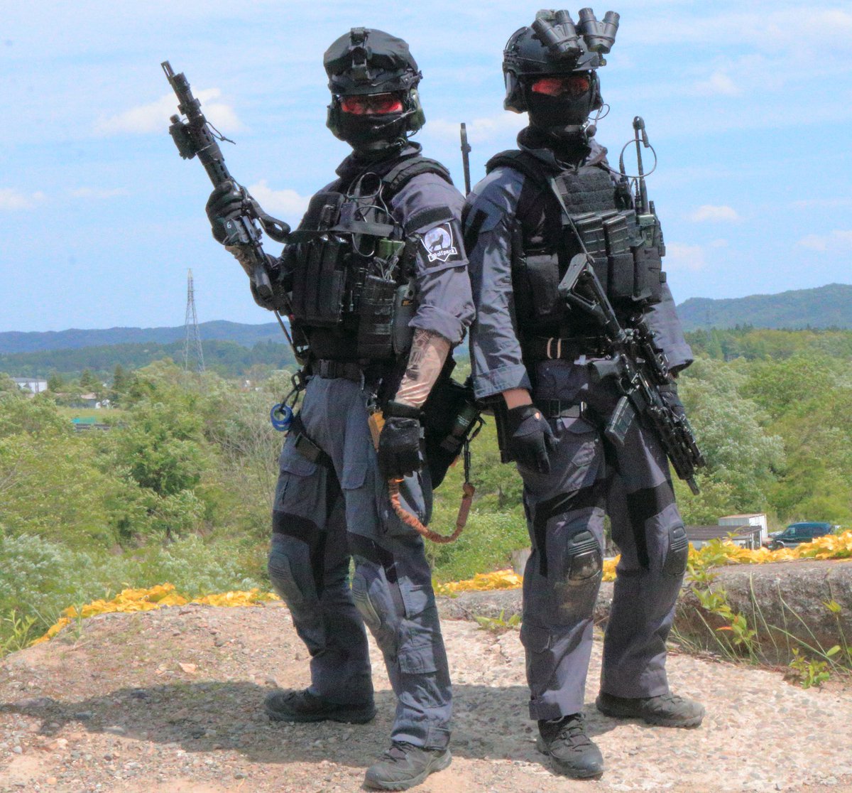 ishinikov's tweet image. 今日のワイ氏、午前の部
友人のMr.Kと共にフィクションウォリアーで