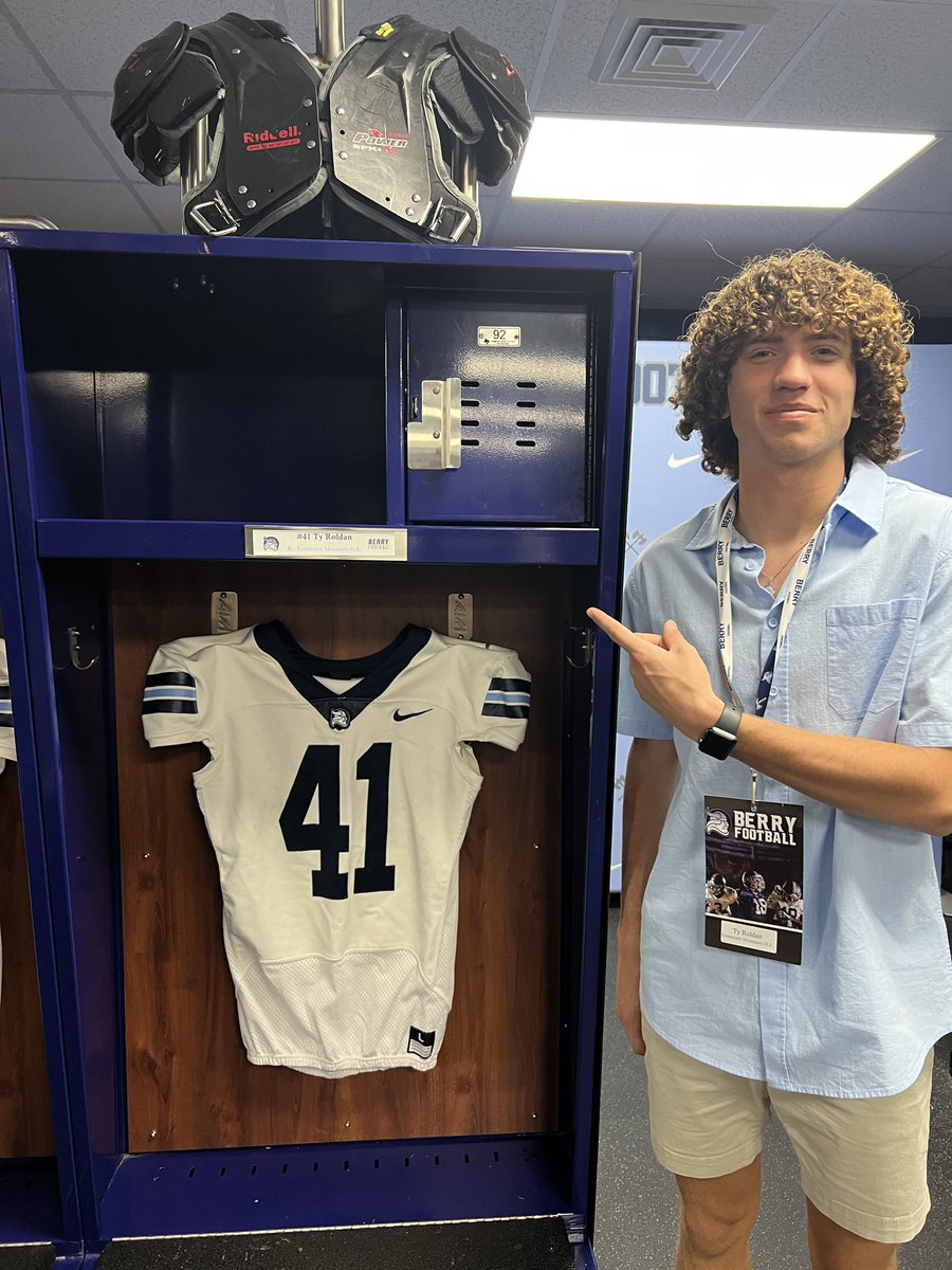 Ty Roldan (@tythekicker_fb) on Twitter photo Had a great time at <a href="/BerryFootball/">Berry Football</a> this past weekend. A big thank you to the entire coaching staff and <a href="/BCCoachK/">Tony Kunczewski</a> for having me out.
<a href="/CoachGiugliano/">Anthony Giugliano</a> <a href="/KMHS_FootballGa/">π ππππ πππππ½πΌππ ποΈπ¨</a> <a href="/CoachCarmean/">Caleb Carmean</a> <a href="/Chris_Sailer/">Chris Sailer Kicking</a> Had a great time at <a href="/BerryFootball/">Berry Football</a> this past weekend. A big thank you to the entire coaching staff and <a href="/BCCoachK/">Tony Kunczewski</a> for having me out.
<a href="/CoachGiugliano/">Anthony Giugliano</a> <a href="/KMHS_FootballGa/">π ππππ πππππ½πΌππ ποΈπ¨</a> <a href="/CoachCarmean/">Caleb Carmean</a> <a href="/Chris_Sailer/">Chris Sailer Kicking</a>
