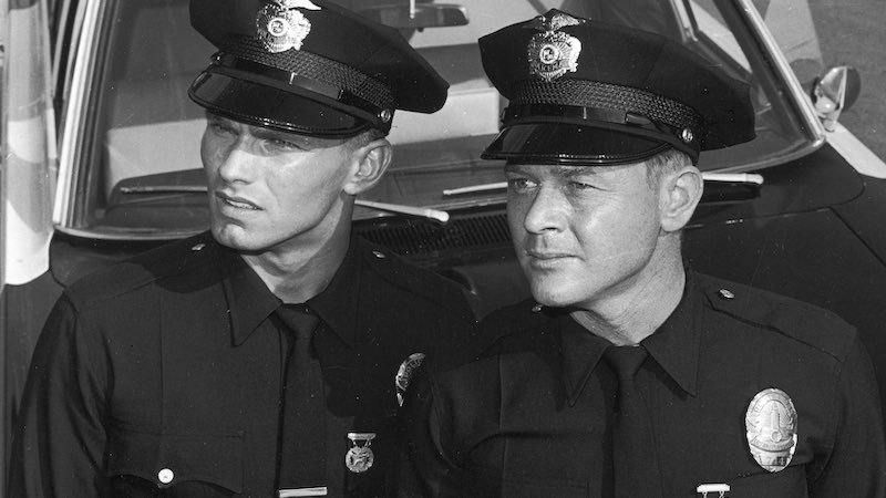 MohammedOlokod2's tweet image. I like to think that #BetweenMidnightAndDawn is like a precursor to #Adam12. #TCMParty #NoirAlley
