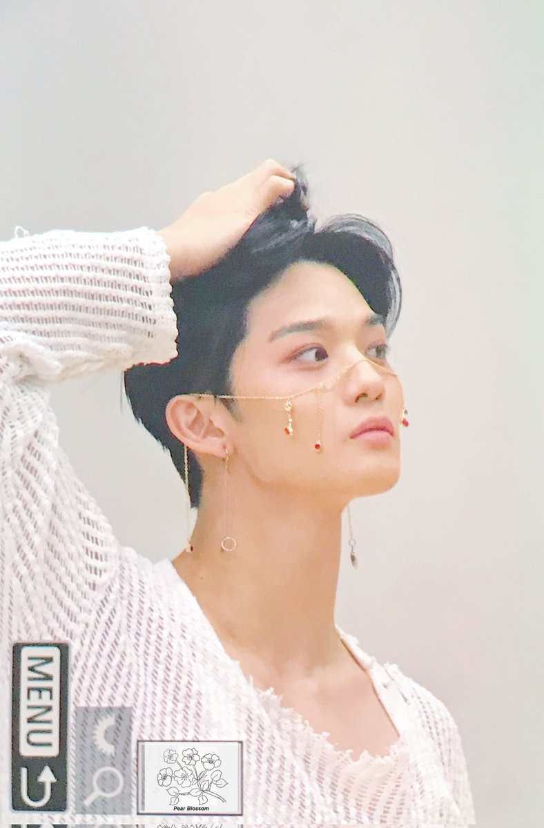 𝙋𝙚𝙖𝙧 𝘽𝙡𝙤𝙨𝙨𝙤𝙢 tweet media