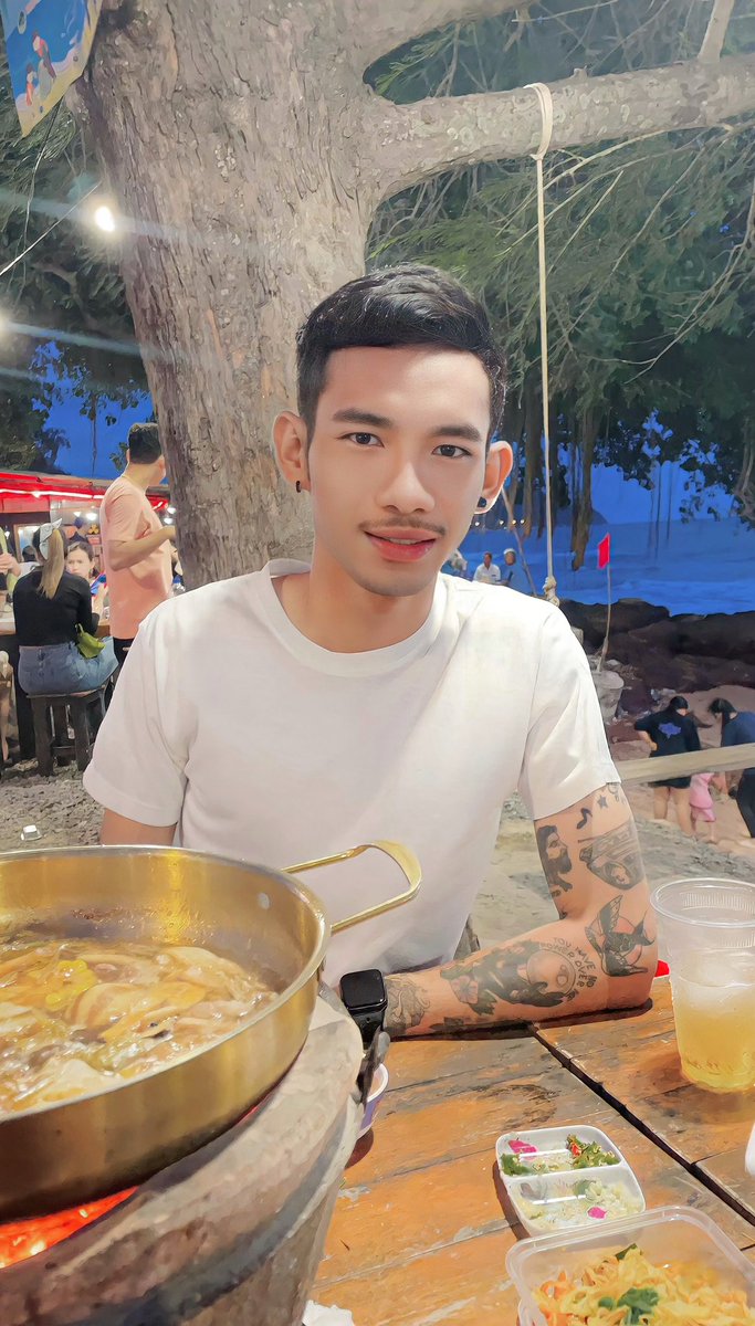 รักกับเขาแต่อย่าลืมมาหาเราอีกนะ