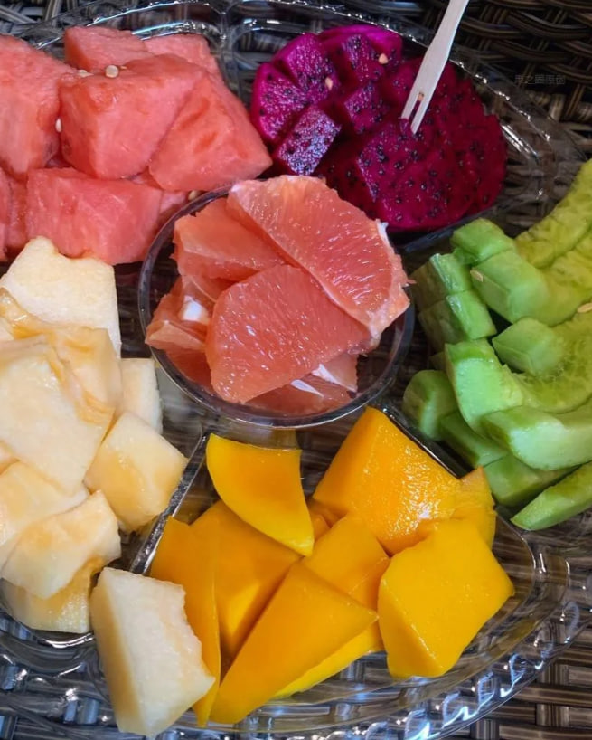 毎晩果物を食べると体のビタミンを補給できます