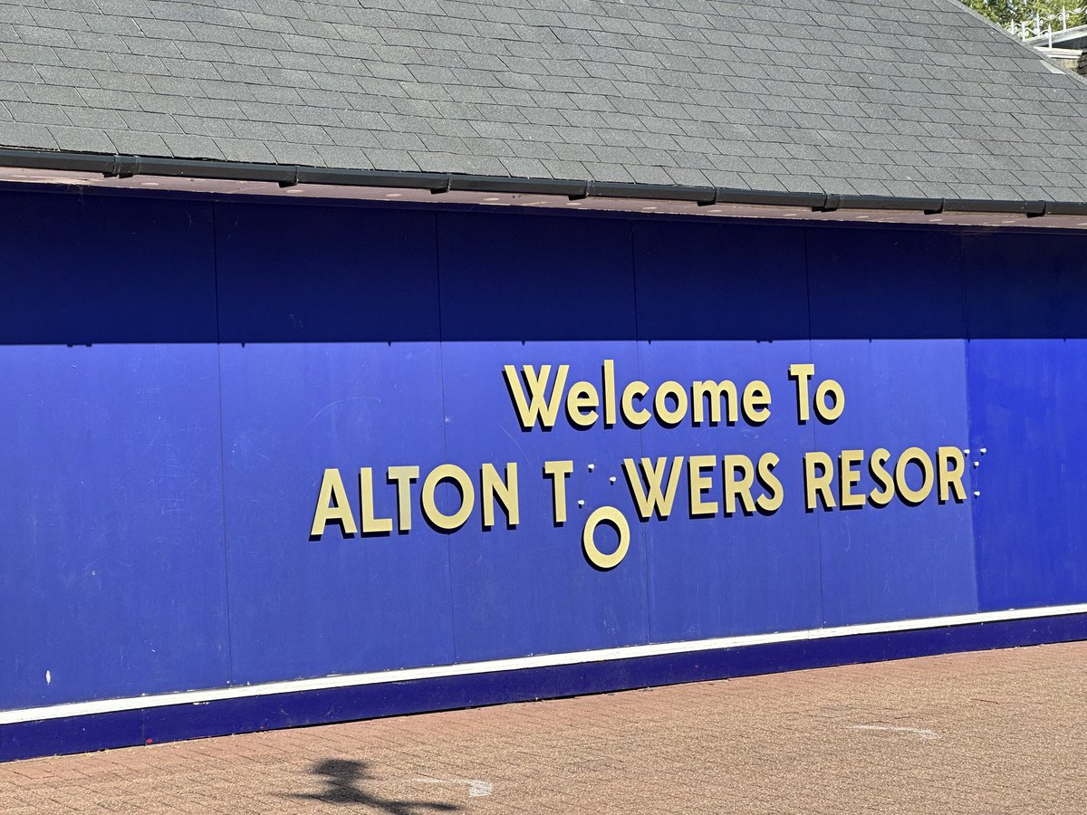 JayWar96's tweet image. What a warm welcome.