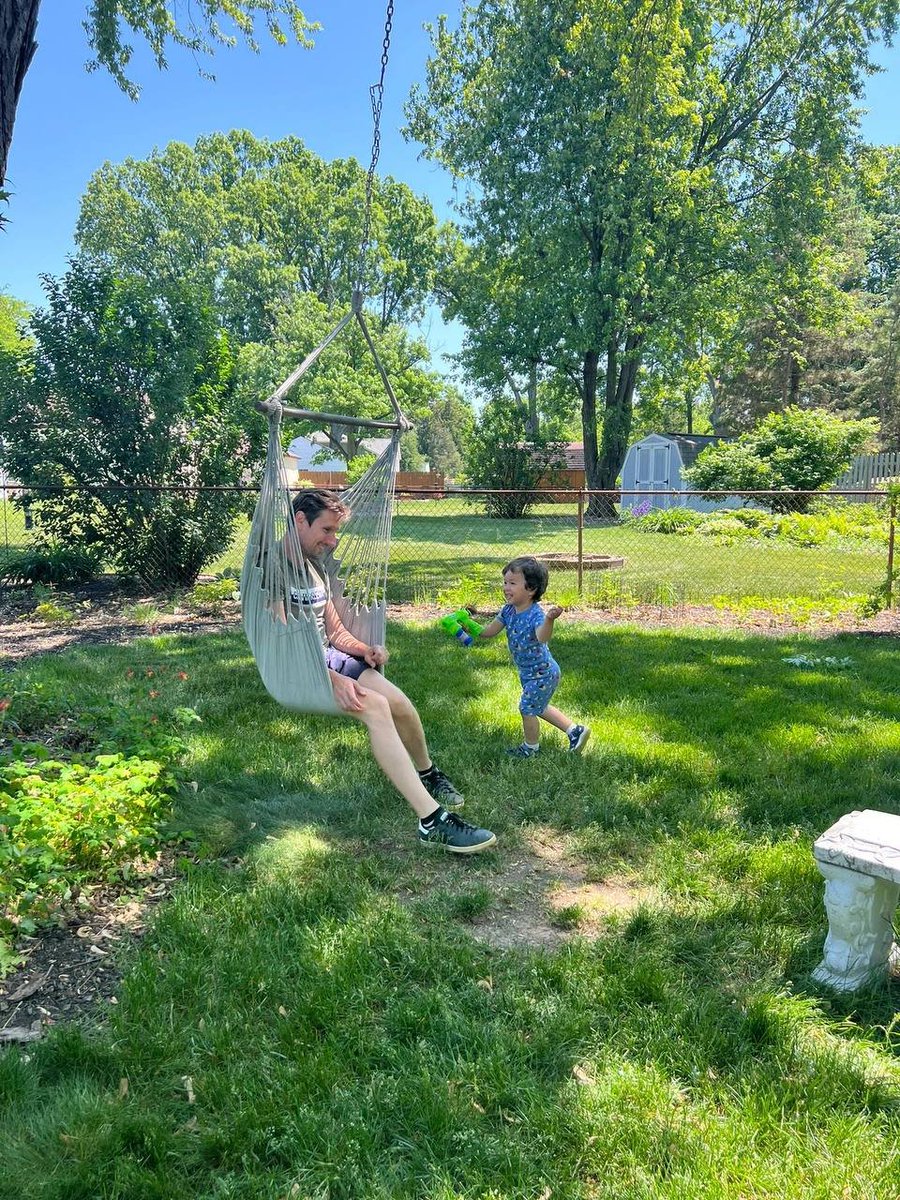 rubycalime84's tweet image. Today will be a guest of a friend's house and with them organize an outdoor party and enjoy the fresh feeling together.