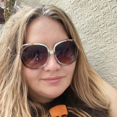 #NewProfilePic #Sunnies #SundaySmiles #BlondesHaveMoreFun #Summer