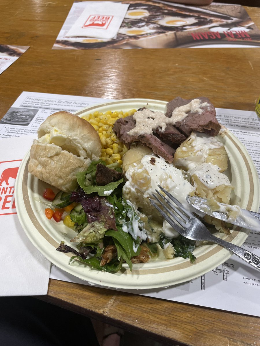 Packed house for the Grey County Beef BBQ &amp; Dance. Delicious meal. Glad I was able to help serve the beef. My thx to the Grey County Beef Farmers’ Assoc, Grey County Jr Farmers, #volunteers, sponsors &amp; all in attendance. <a href="/BeefFarmersON/">Beef Farmers of Ontario</a> #BruceGreyOwenSound #cdnag <a href="/GreyFedAg/">Grey County Federation of Agriculture</a>