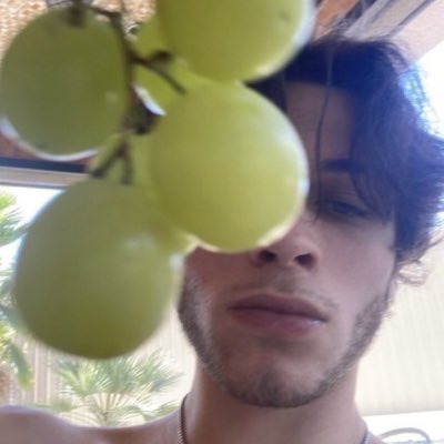 triptles's tweet image. is this my comeback #NewProfilePic