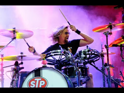 @RnRNationlive @RnRliveRadio Eric Kretz a drummer who deserves way more recognition #StoneTemplePilots