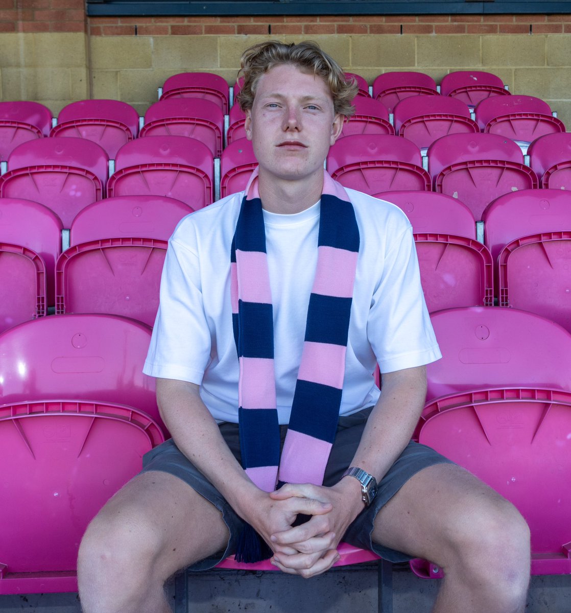Dulwich Hamlet FC on Twitter RYLEY🖊️ Exciting young