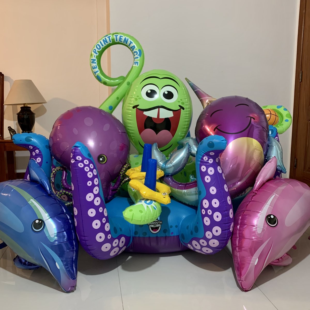 Pkiller661's tweet photo. OctoParty! ๐๐๐๐ฅฐ
.
Banzai Vintage Octopus Game.
.
#octopus #dolphins #dolphinballoon #balloon #balloons #narwhal #mylarballoon #octopusfloat #game #squeakysaturday #inflatable #inflatables #pooltoy #pooltoys #float #floats #floatie #floaties #floaty #floatys #poolfloat https://t.co/B3kvfQayYE