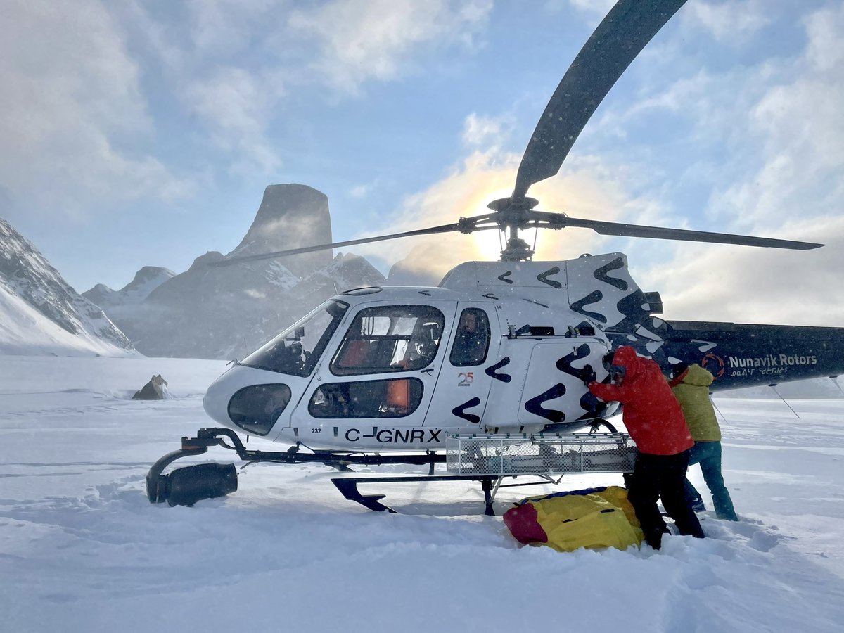 Inukpak_O's tweet photo. Skiing on Turner Glacier, base of Mount Asgard, flying next to Thor Peak… Priceless!!! 🚁🎥🎿

🤫 Hint hint: https://t.co/lcu0lBCOxR

#inukpakoutfitting #truearcticexperience https://t.co/LpTQktOCJj