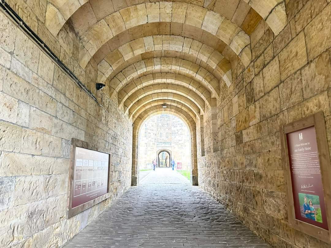 Alnwick Castle. Northumberland. UK 🇬🇧  11th century 
#architecture #Castles #HarryPotter #DowntonAbbey