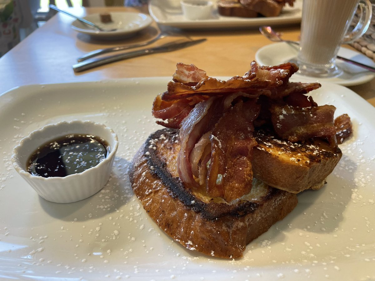 vivienne7's tweet photo. Another lovely brunch at #Bargacree cafe @PPWHospice. Always delicious! Couple of wee gift shop bargains too. https://t.co/cVLZykjhEe