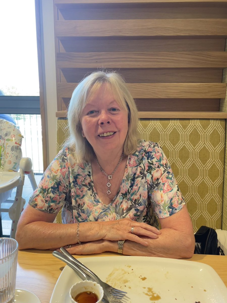 vivienne7's tweet photo. Another lovely brunch at #Bargacree cafe @PPWHospice. Always delicious! Couple of wee gift shop bargains too. https://t.co/cVLZykjhEe