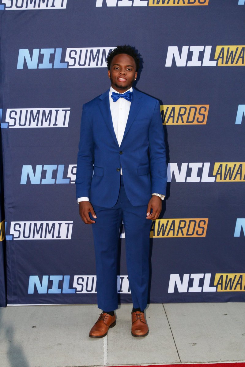 Marcusscott23's tweet image. Thankful to be apart of the second NIL Summit and gain more knowledge and experience to help me grow my Name, Image, Likeness, and my BeDifferent Brand. #NILSummit #BeDifferent
