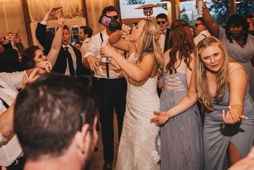 BSmallidge's tweet photo. One year married to my best friend 💗 So incredibly grateful for the life we have built together https://t.co/2Yd2Xbk5r4