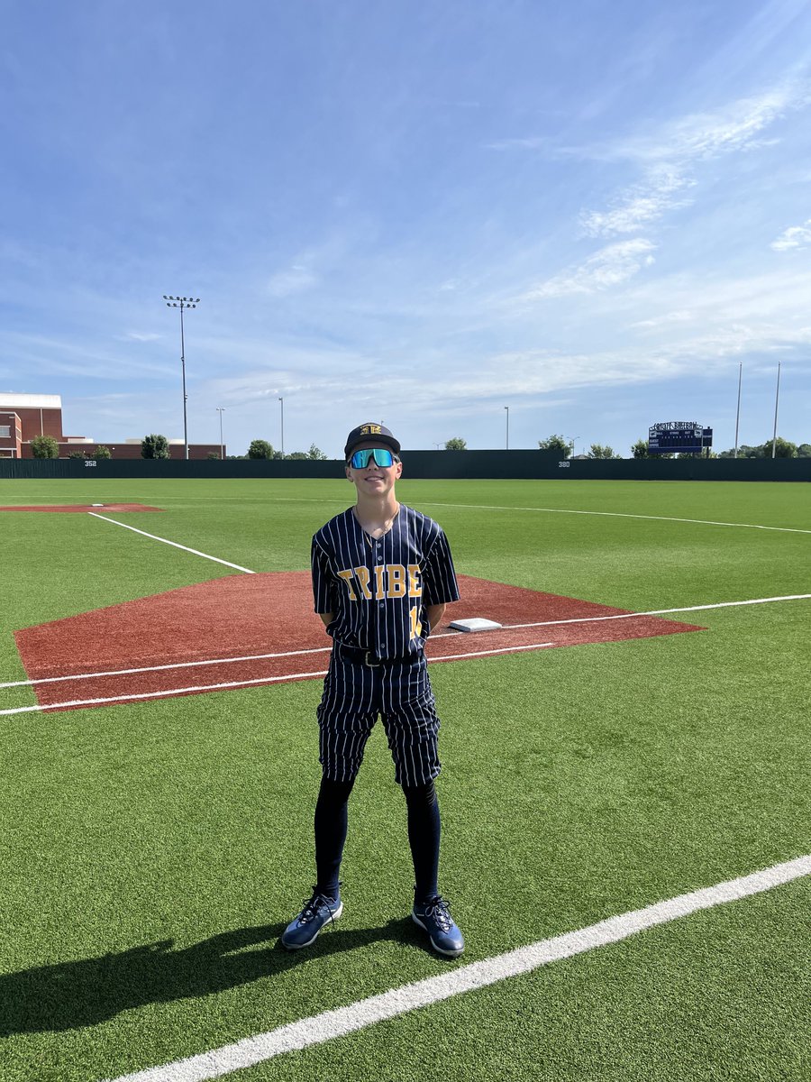 FiveToolTexas's tweet photo. F: @NTxTribe Hudgins 11, Diamond Prospects Jones 0
PoG: @colt_upchurch_ 3-3, 2B, 4 RBI, 2R
Pitcher: Jone Green 5 IP, K, 0H
Notable: Aidan Sabolski 1-3, 3 RBI https://t.co/0iPIHchPJS