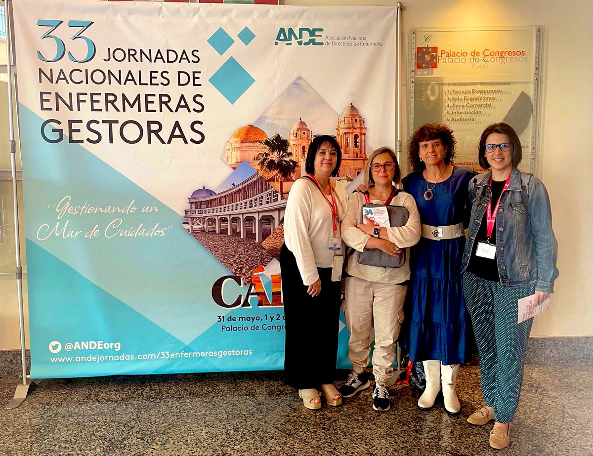 nursescsi's tweet photo. #33ANDE presentando #soyenfermeraypunto de como se inició y recorrido de la cuenta #nursescsi 👏👏👏 y por fin conociendo en vivo a @bflasquetty mentora nuestra 💜💜 #TimetoMoveTogether #somCSI @ConsorciCSI @ANDEorg @Infermeres_ACDI https://t.co/jlqiXnZ20A