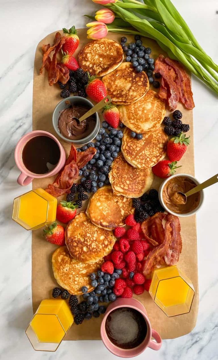 Pancake Brunch Board
bakingwithaimee.com/2021/02/12/pan…