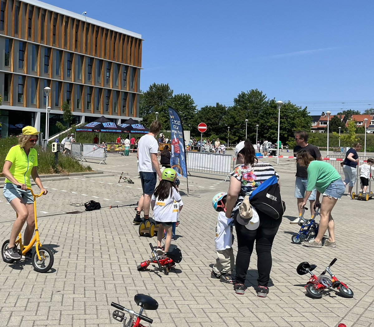 cycle_fun's tweet image. FUNBIKING @ Tommy Tomato Kidsraces Haarlem 🏁🥳