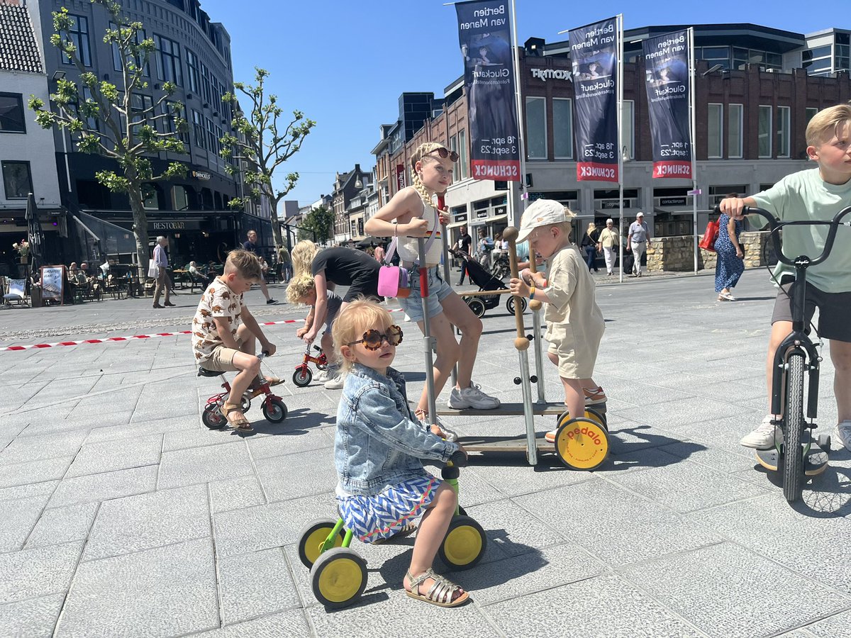 cycle_fun's tweet image. En we namen onze funbikes mee naar Heerlen tijdens de ‘Stad als Speeltuin’