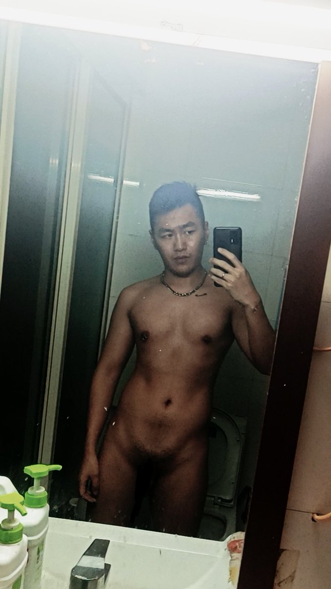 mr2pudding's tweet photo. 快晒成民工了😂 https://t.co/38W9XnYkbG