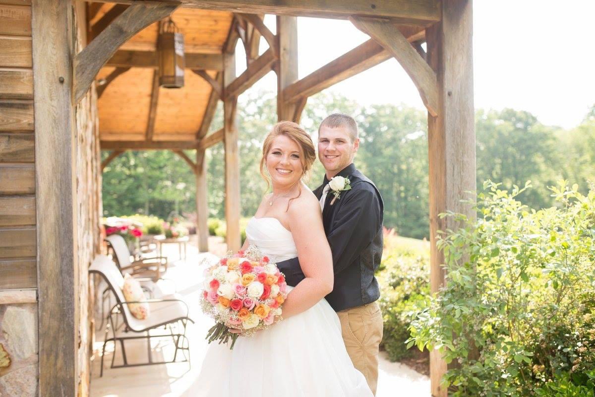 DevDoss_19's tweet photo. Happy 7th wedding anniversary @karahdoss. We all love you so much! https://t.co/C07tc07HPX