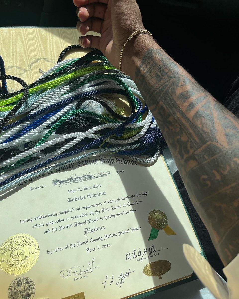 That's A Wrap Ed White Thank You❤️ #CommanderPride🔰