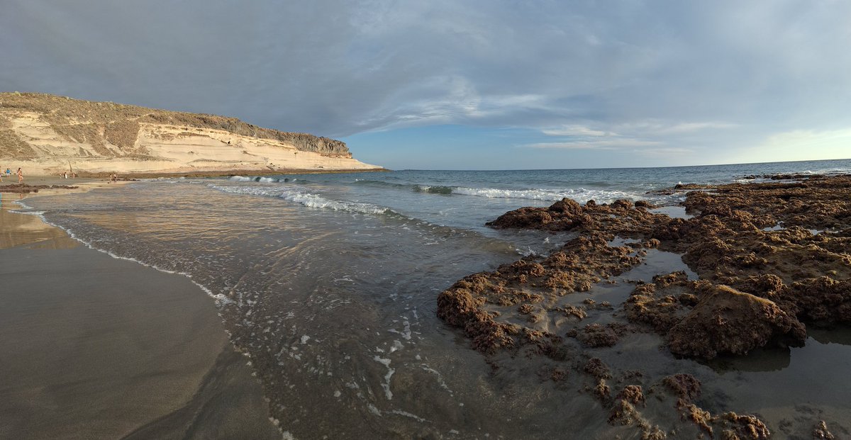 El último reducto de costa Adeje sin urbanizar,  no dejemos que se siga destruyendo nuestra tierra para el disfrute de unos pocos.