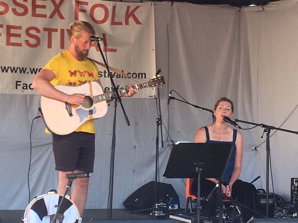 Harbottle @ Jonas entertaining the audience in Hope Square from the main stage. #wessexfolkfestival